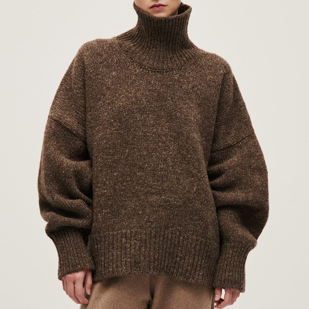 babaá's famous turtleneck jumper no17 in oak, great condition, one size